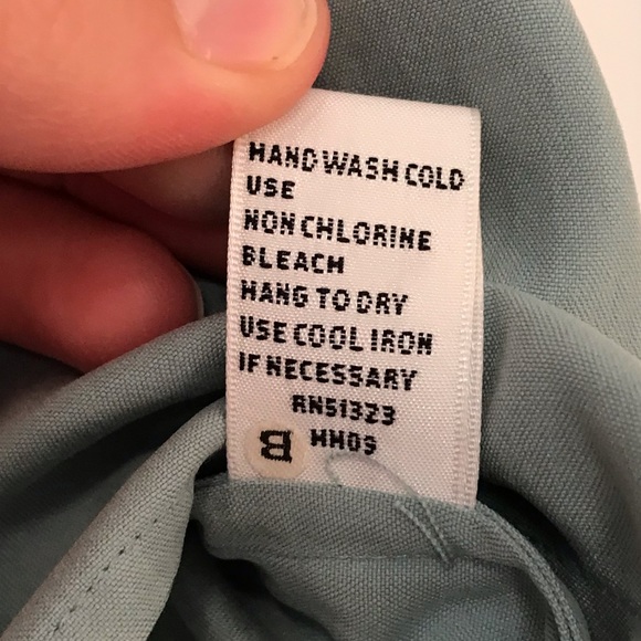 Josephine Chaus silk sleeveless blouse - Picture 4 of 8